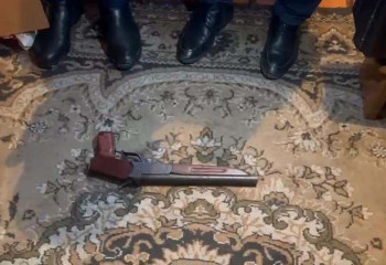 Көкшетау тұрғынынан заңсыз сақталған қару тәркіленді