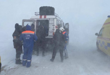 С начала зимы 2,8 тысячи человек из снежного плена эвакуировали казахстанские спасатели