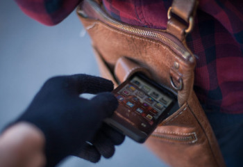 В столице воруют сотовые телефоны