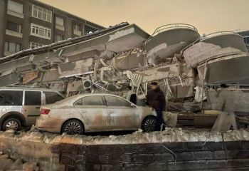 Последствия сильнейшего землетрясения в Турции