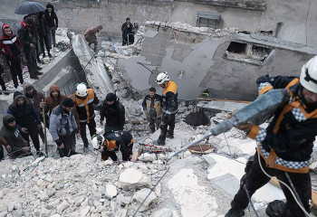 Казахстан экстренно направляет спасателей и врачей в пострадавшие районы Турции