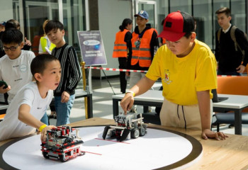 Центр по выявлению и поддержке одаренных детей работает в Астане