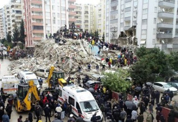 Қазақстандық құтқарушылар мен дәрігерлер Түркияға көмекке аттанды