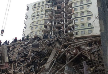 Жизни более 3500 человек унесли землетрясения в Турции и Сирии