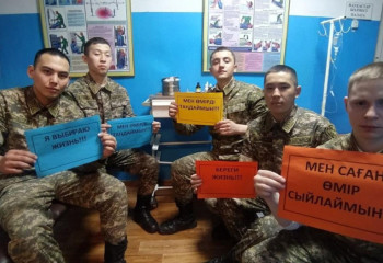 Более 30 литров крови сдали военнослужащие для больных детей