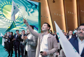 Список кандидатов в Мажилис утвержден на съезде партии «AMANAT»