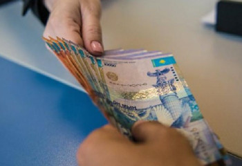 Түркістан облысында алаяқтық жасаған лауазымды тұлға ұсталды