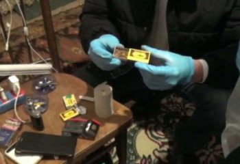 Павлодарда түрмеге есірткі кіргізбек болған әйел ұсталды