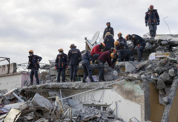 Сбор гуманитарной помощи для пострадавших в Турции начали казахстанские волонтеры
