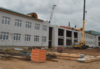 В Сарыагашском районе построят 10 школ