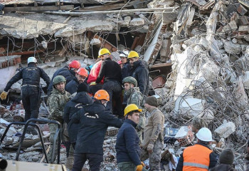 Түркияда зілзала құрбандарының саны 12 мыңнан асты