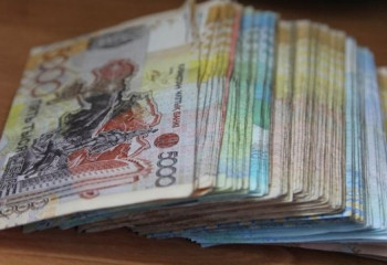 Выручку более 6 млн тенге утаили работники супермаркета в Караганде