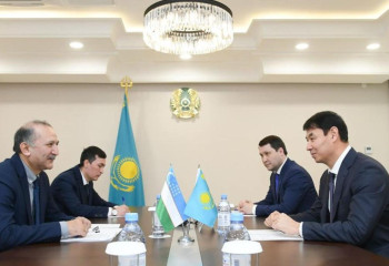 Дархан Сатыбалды Өзбекстанның Төтенше және өкілетті елшісімен кездесті