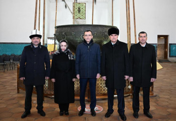 Делегации Палат Парламентов стран Центральной Азии прибыли на форум в Туркестан