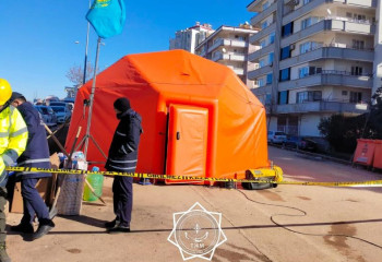 Казахстанские медики МЧС развернули пункт медпомощи в Газиантепе