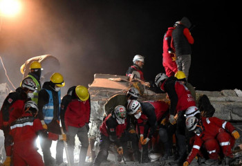 Түркиядағы жер сілкінісінен қаза тапқандар саны 30 мыңға жуықтады