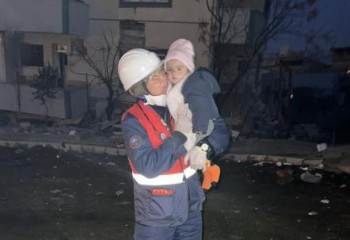 МЧС продолжает поисково-спасательные работы в Турции