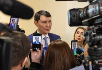 Қаржы министрі автонесие мен «7-20-25» бағдарламасына қатысты сұраққа жауап берді