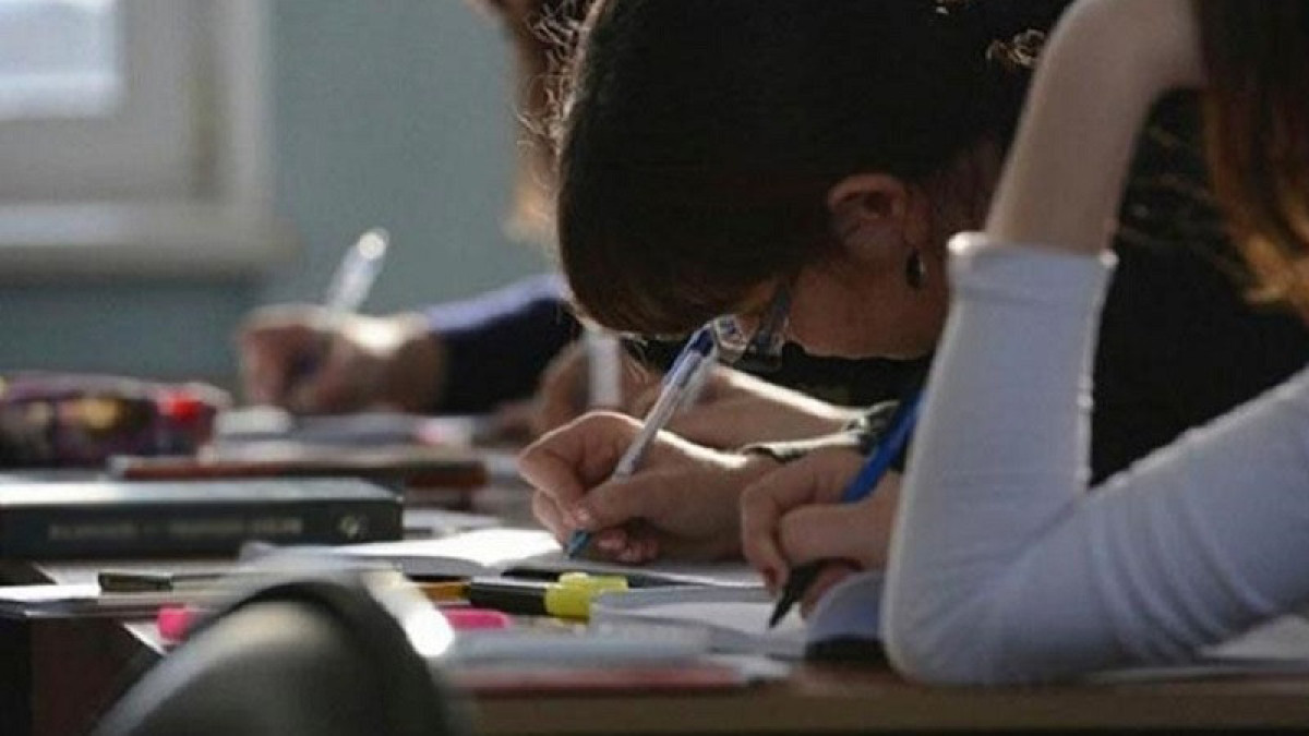 Пять казахстанских колледжей обучали студентов без лицензий