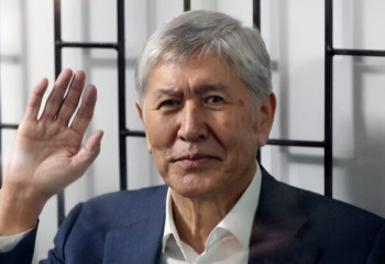 Бывший президент Киргизии Атамбаев освобожден из колонии