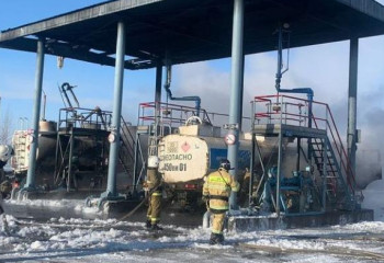 В Кокшетау при пожаре на АЗС погиб оператор