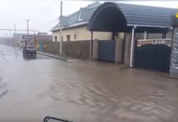 Ливень в Шымкенте: ДЧС откачали 2,5 тыс. кубометров дождевой воды