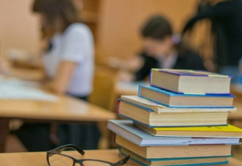 Елімізде 800-ге жуық оқытушы біліктілікті арттыру курстарынан өтеді