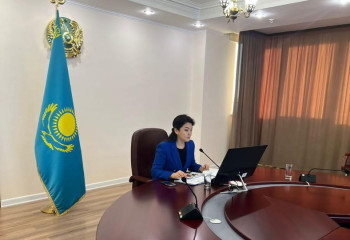 Денсаулық сақтау министрі Шымкент қаласының бас дәрігерімен кеңес өткізді