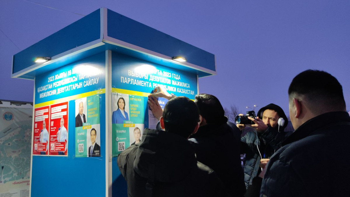 How parties conduct election campaigning in Kazakhstan
