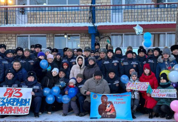 Караганда встретила спасателей вернувшихся из Турции