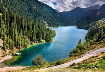 British magazine recommendes tourists stunning landscapes of Kazakhstan
