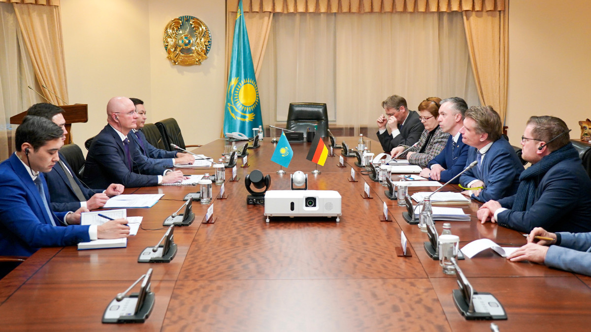 Казахстанско-германское сотрудничество обсудили в Правительстве РК