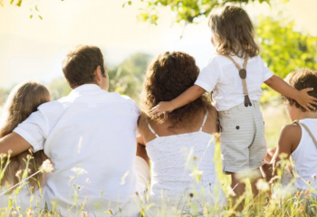 Более 30 млрд тенге выплачено многодетным семьям в Казахстане