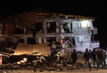 At least 3 killed, 213 hurt after fresh quake hits southern Türkiye