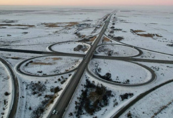 Трассы закрыты в трех регионах Казахстана из-за непогоды