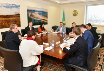 ГФР Бундестагының делегациясы Қазақстанға келді