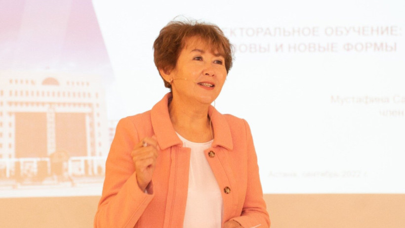  Кейіпкердің жеке мұрағатынан 