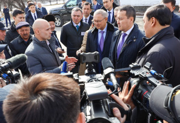 Қазақстан Азия мен Еуропа арасындағы құрлық дәлізіне айналады - Смайылов