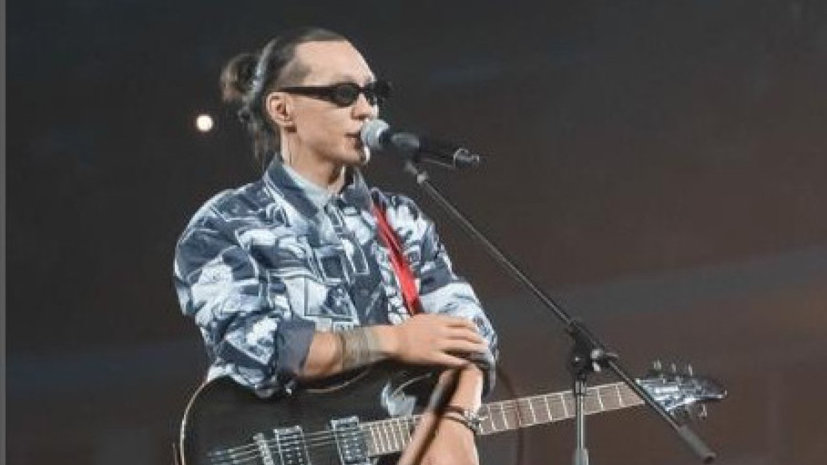  instagram.com/d.juzz 