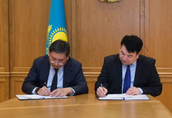 Бейсембаев пен Досаев білім беру жүйесін дамытудың жол картасына қол қойды