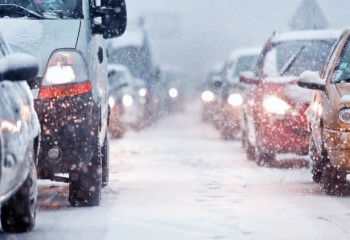 В связи с непогодой закрыты дороги в шести регионах Казахстана