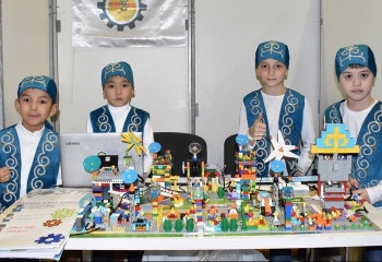 Около 50 казахстанских школьников отправятся на всемирный чемпионат по робототехнике