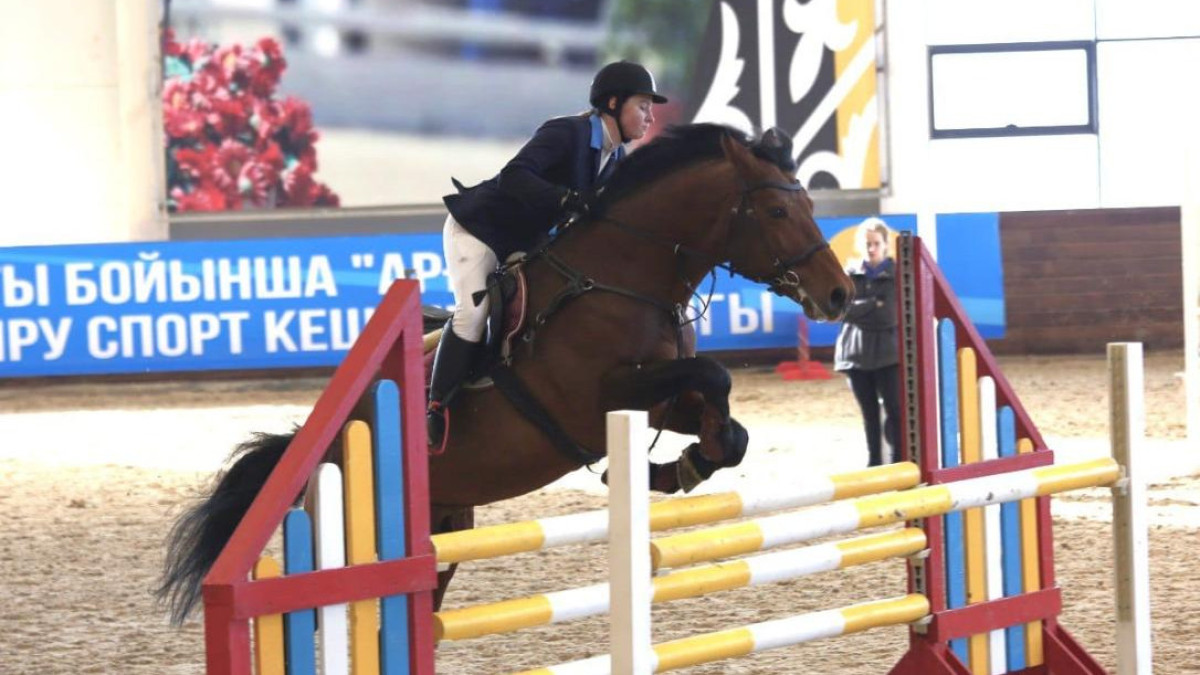 В Астане прошел открытый кубок «Аргымак» по конному спорту