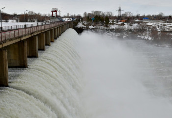 Шардара мен Көксарай су қоймаларында жағдай қиын - министр