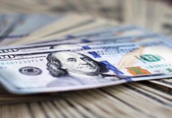 Доллар бағамы үш теңгеге арзандады