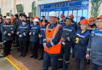 Предвыборная гонка: кандидаты от казахстанских партий встречаются с избирателями