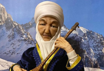 Кукол известных личностей создает врач из Караганды