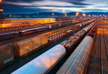 Үкіметте теміржол тасымалына тариф белгілеу мәселесі қаралды