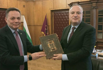 Largest university in Bulgaria studies kazakh language