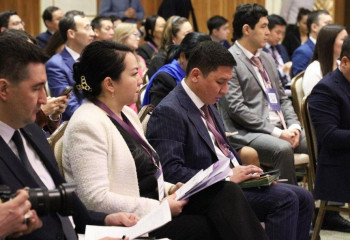 В Казахстане сократят сроки ответа госслужащих журналистам